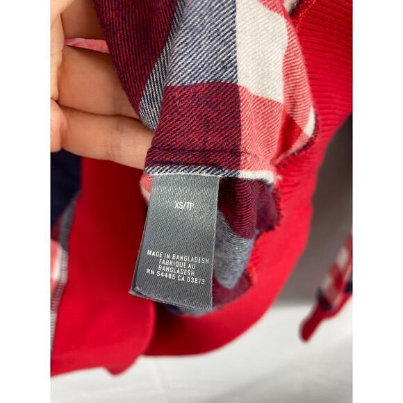 aerie red white & blue plaid sweater - Picture 4 of 5